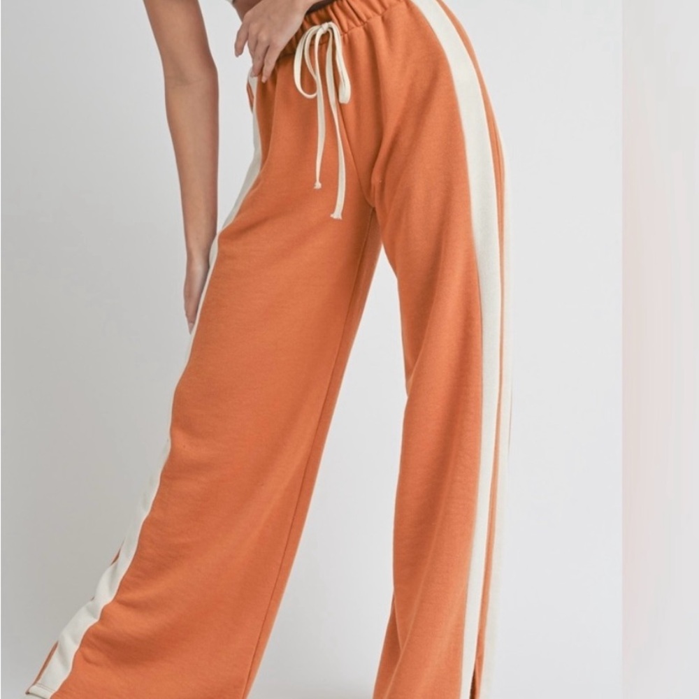 Pumpkin Pie Joggers, new without tags!